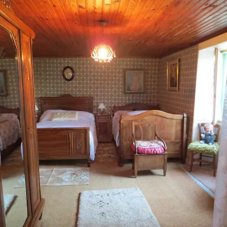 Paisible A La Roche Holiday home